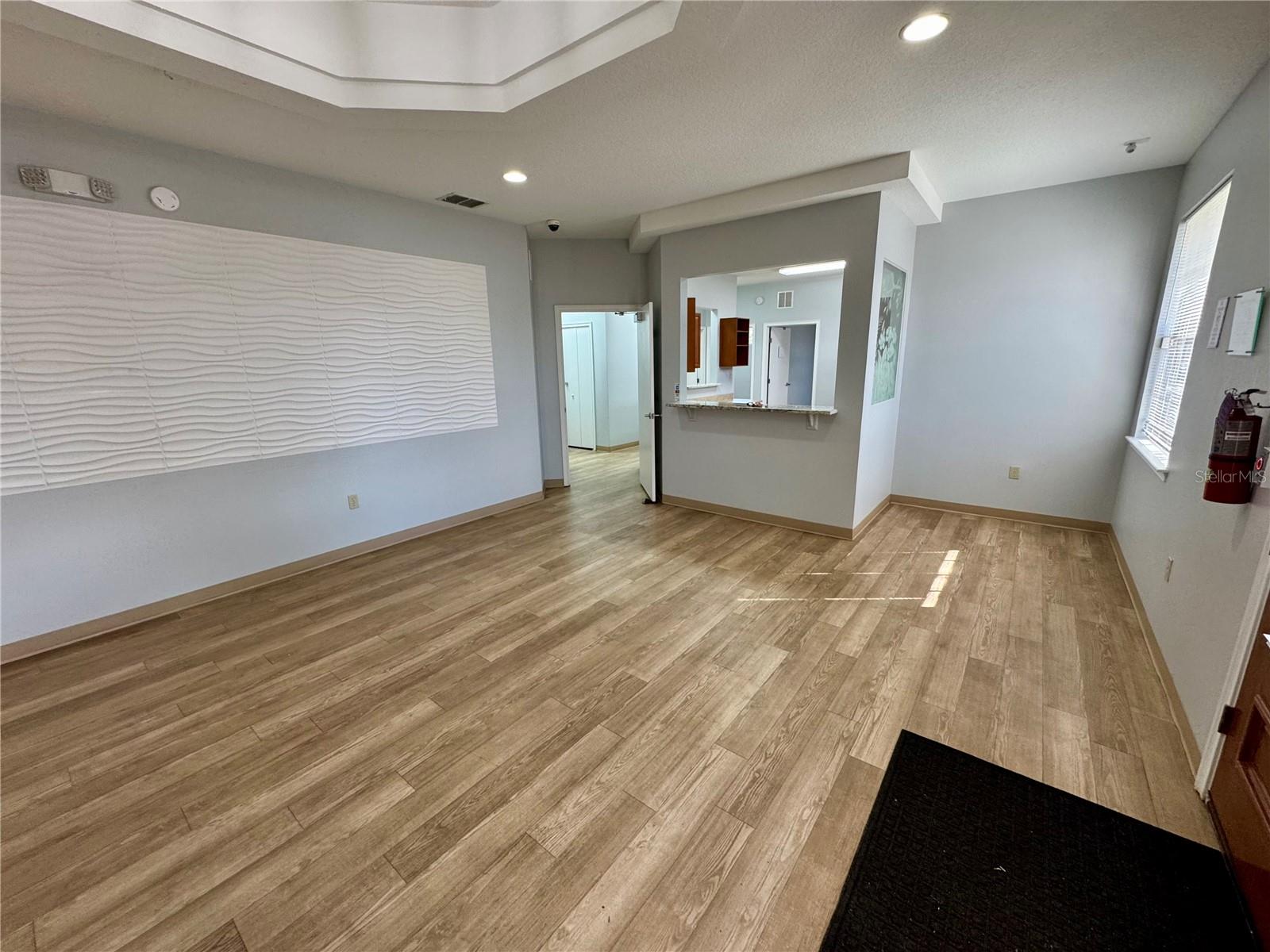 GOLDENROD CROSSINGS - Commercial Lease