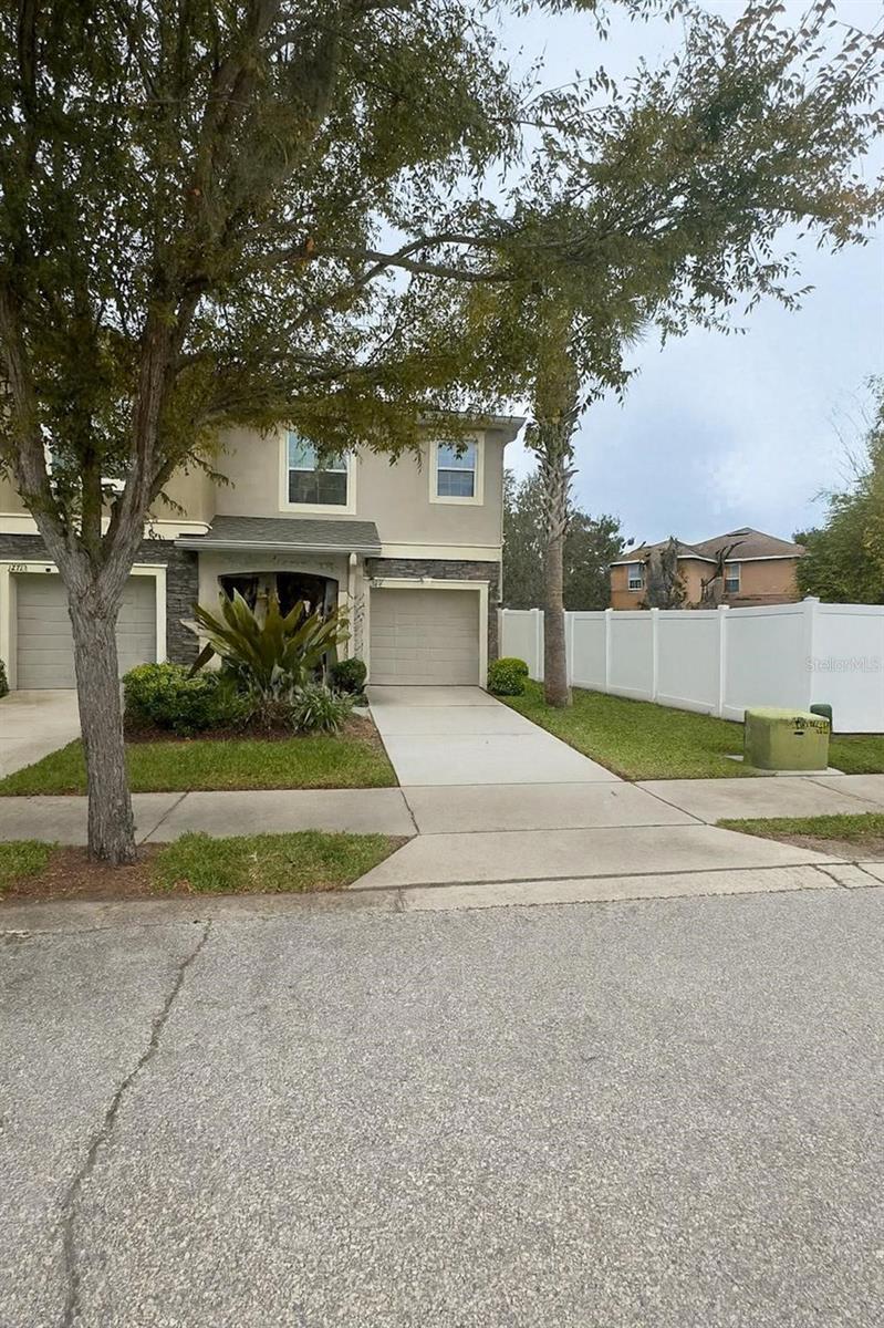 AVELAR CREEK NORTH - Residential Lease