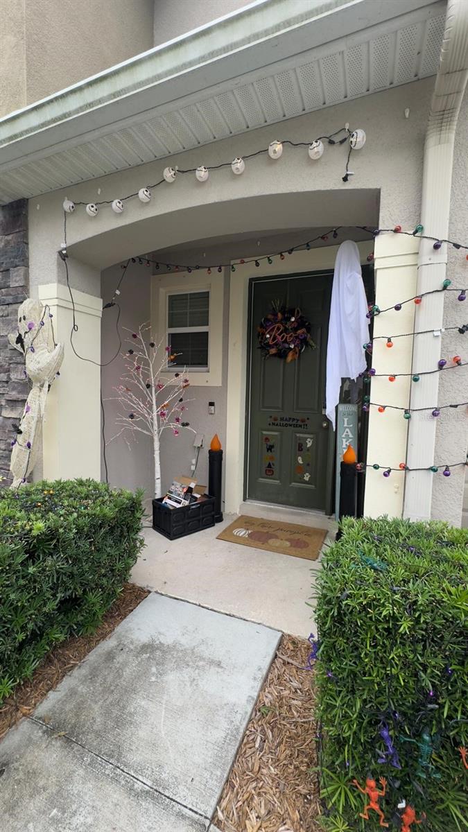 AVELAR CREEK NORTH - Residential Lease