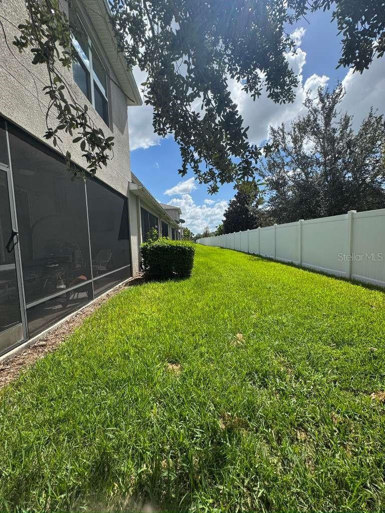 AVELAR CREEK NORTH - Residential Lease