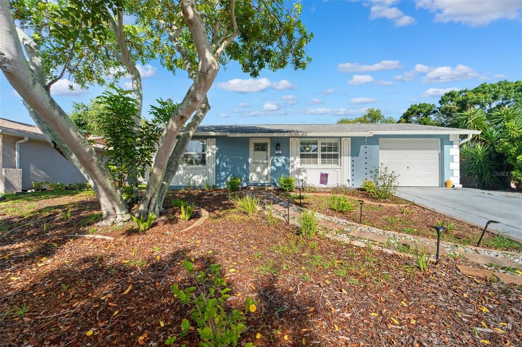 Photo of 908 Toddsmill Trace, Tarpon Springs, FL 34689 (MLS # TB8404505)