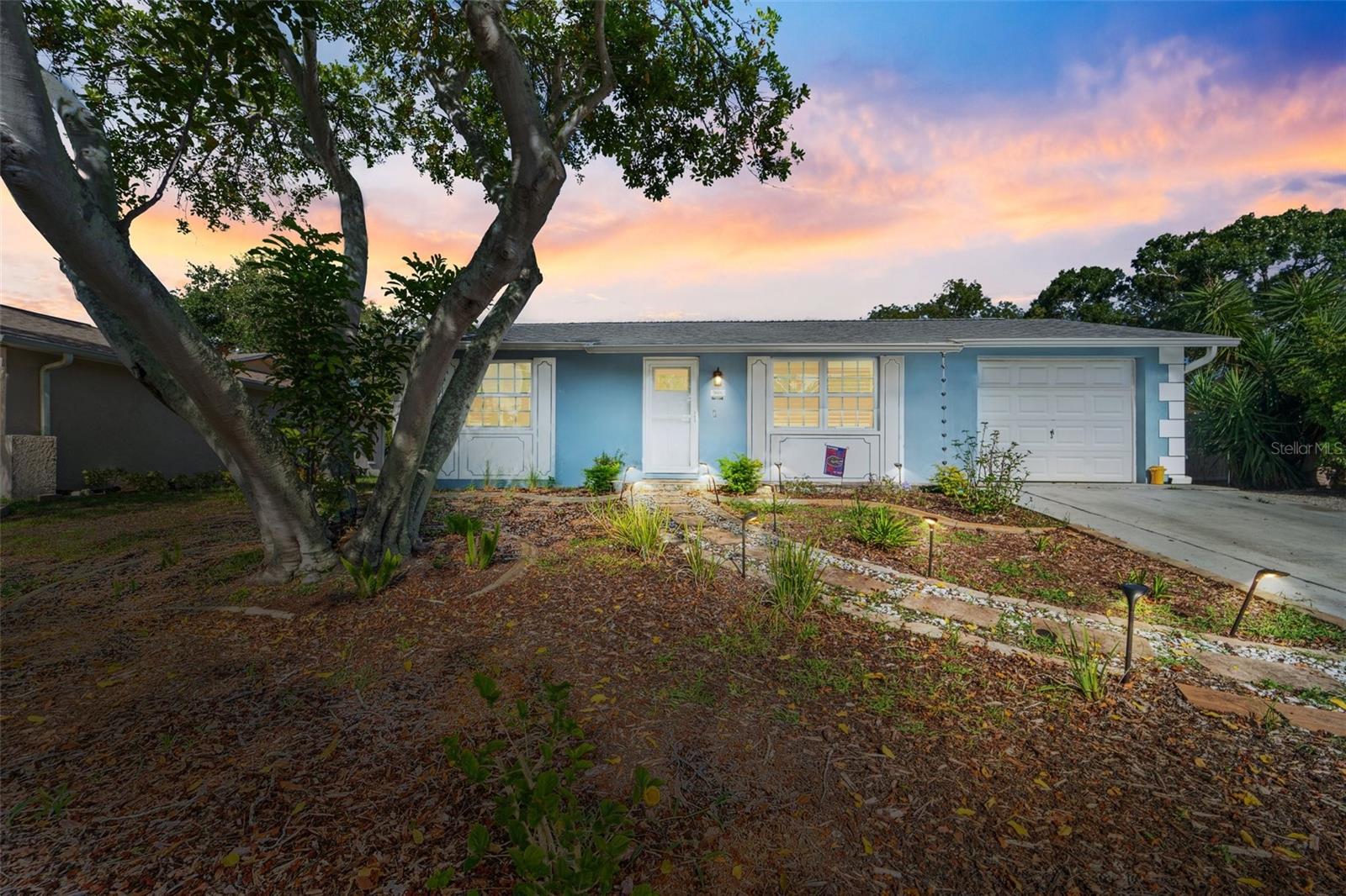 908 TODDSMILL TRACE