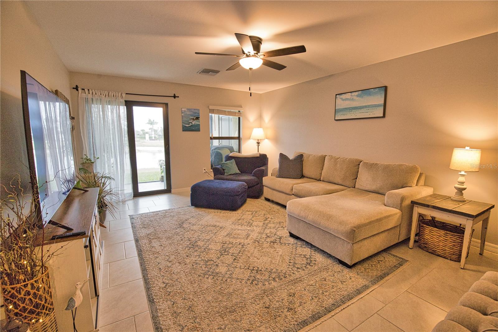 LANDINGS/WEST PORT PH 2 - Residential