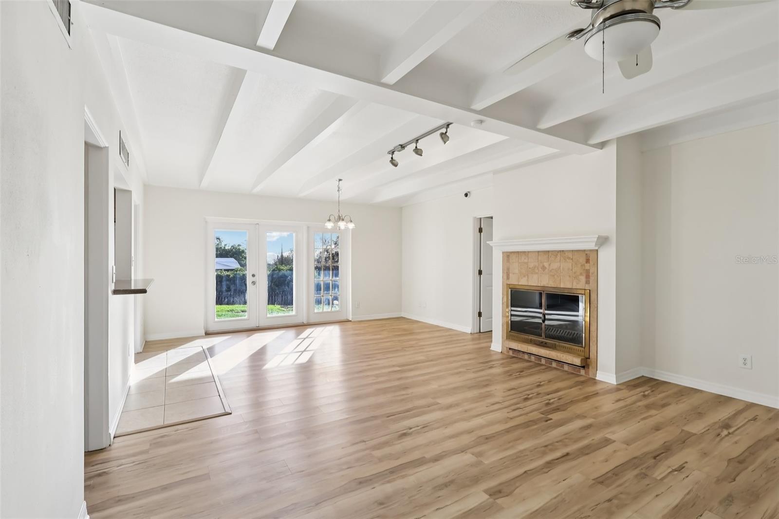 EMERY HEIGHTS - Residential