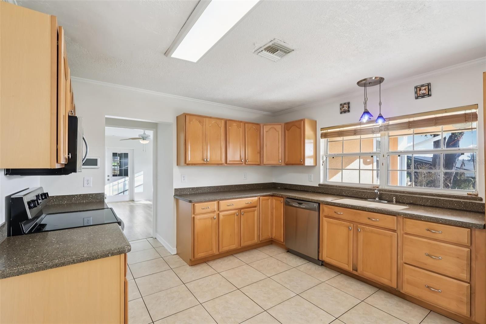 EMERY HEIGHTS - Residential