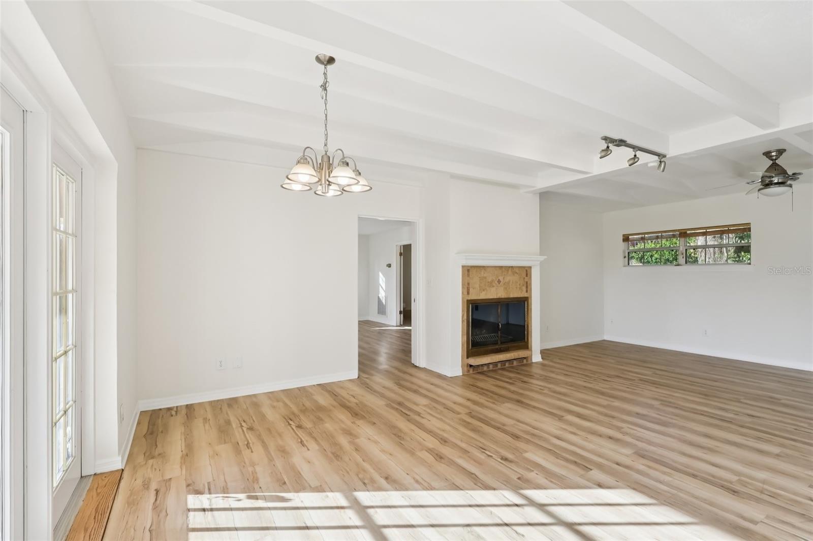 EMERY HEIGHTS - Residential