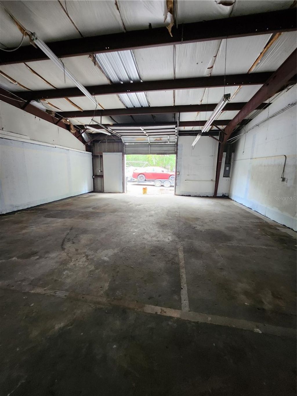 Photo of 4502 NW 6th Street, Gainesville, FL 32609 (MLS # GC537978)