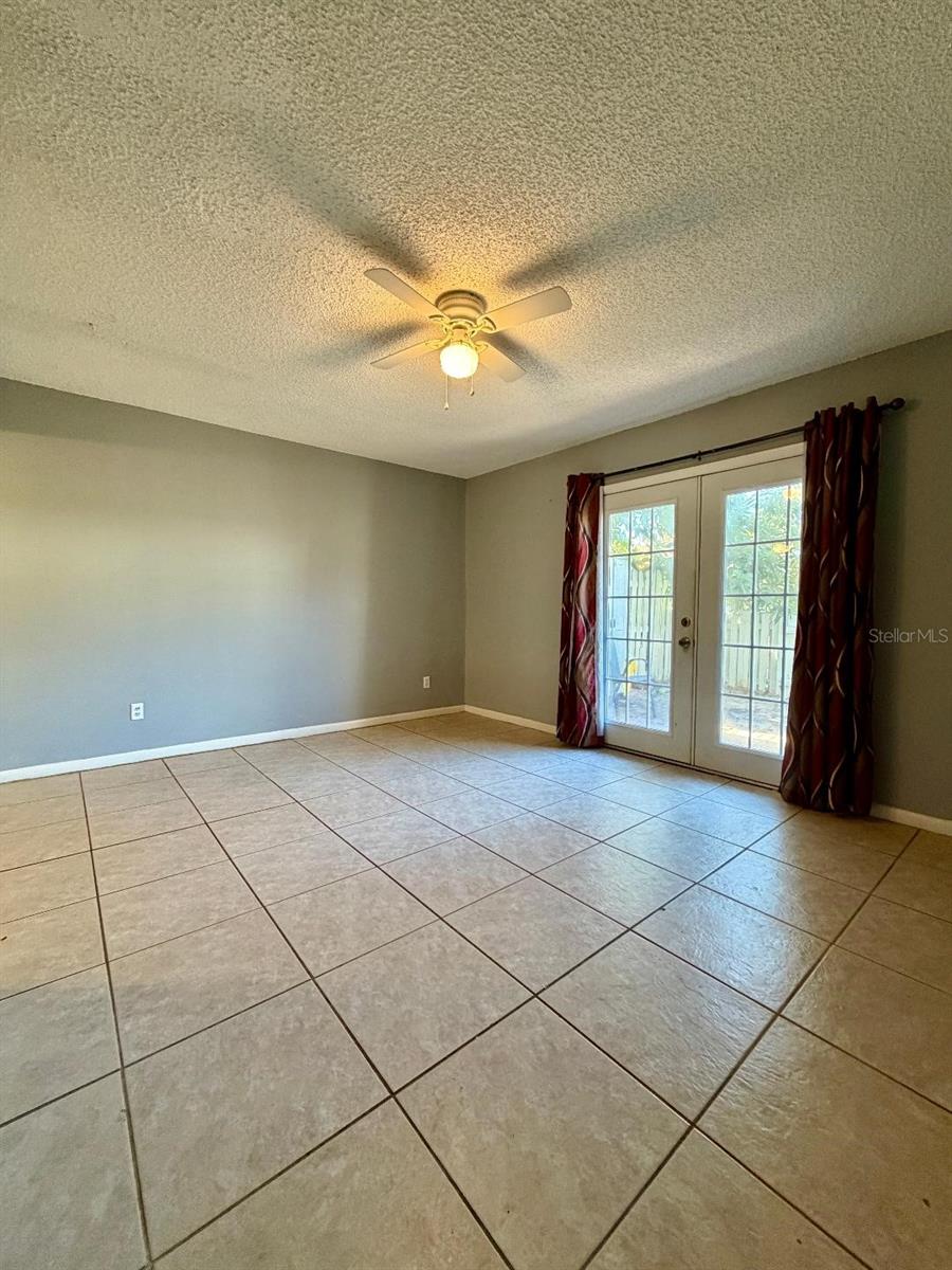 CHELSEA MDWS - Residential Lease