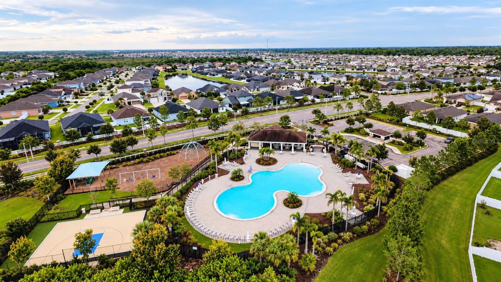 11861 BRIGHTON KNOLL LOOP