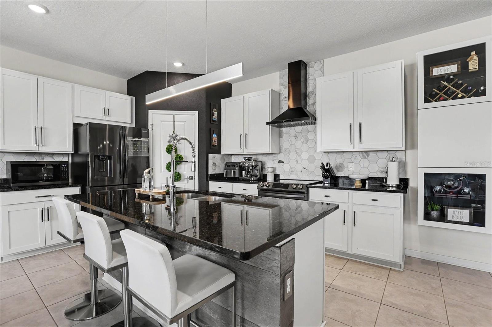 11861 BRIGHTON KNOLL LOOP
