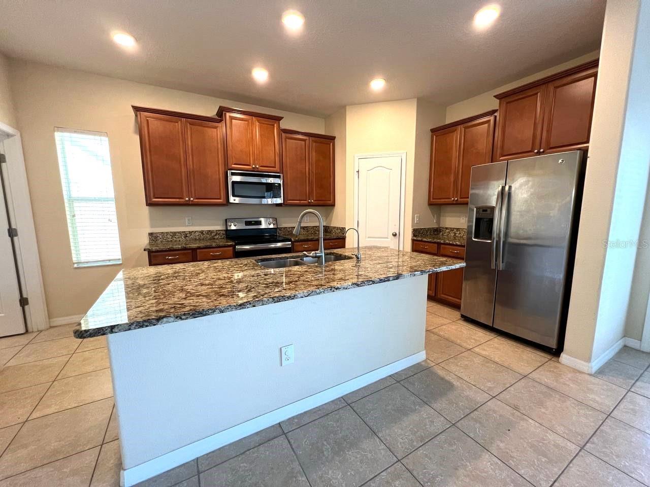 CONCORD STN PH 3 UN A1, A2 & B - Residential Lease