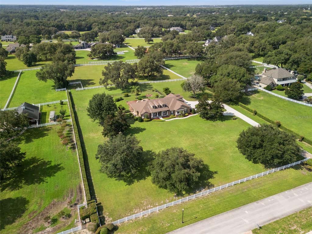 Photo of 351 Kentucky Blue Circle, Apopka, FL 32712 (MLS # O6427015)