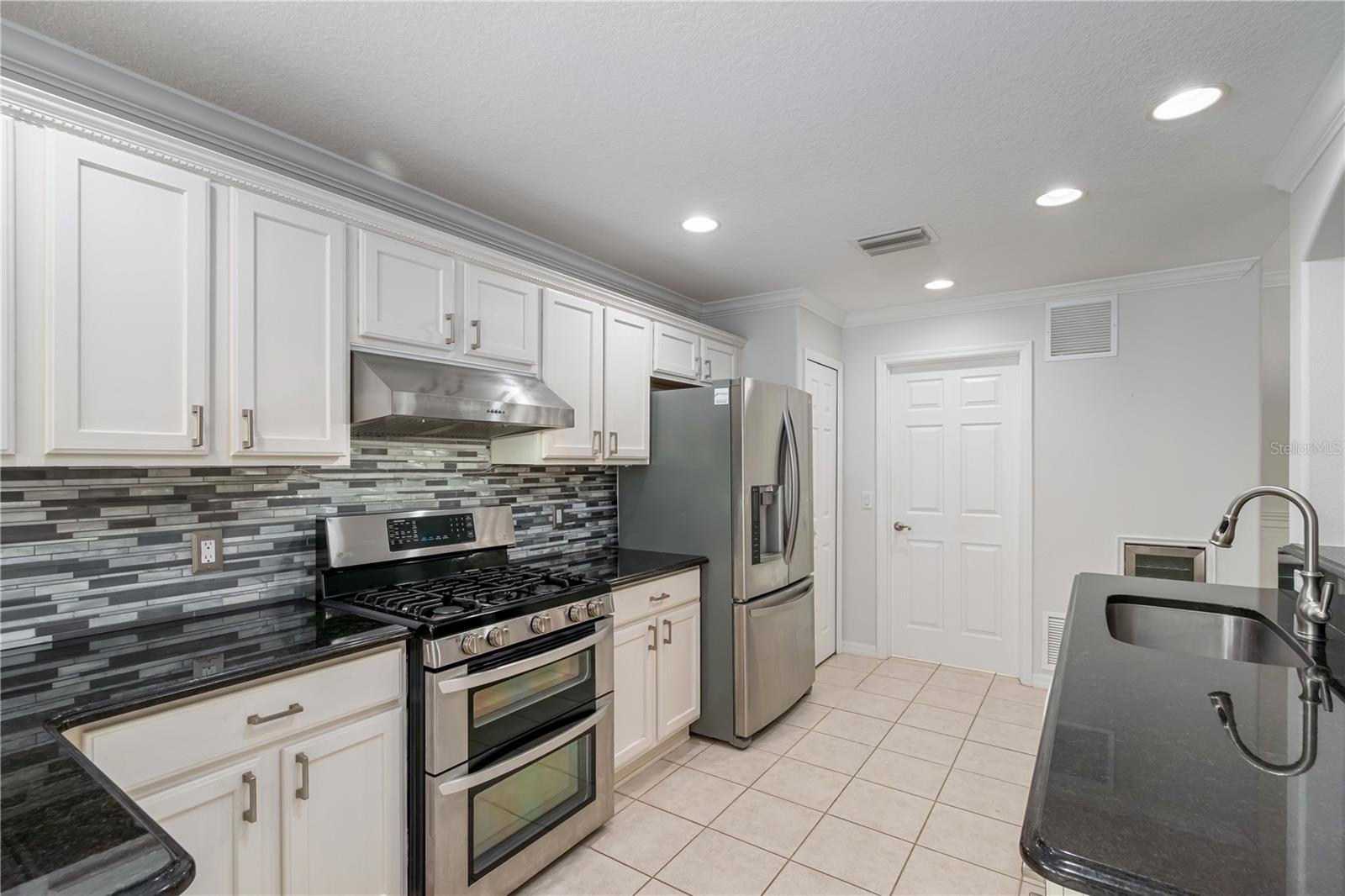 SUMMERGLEN PH 04 - Residential