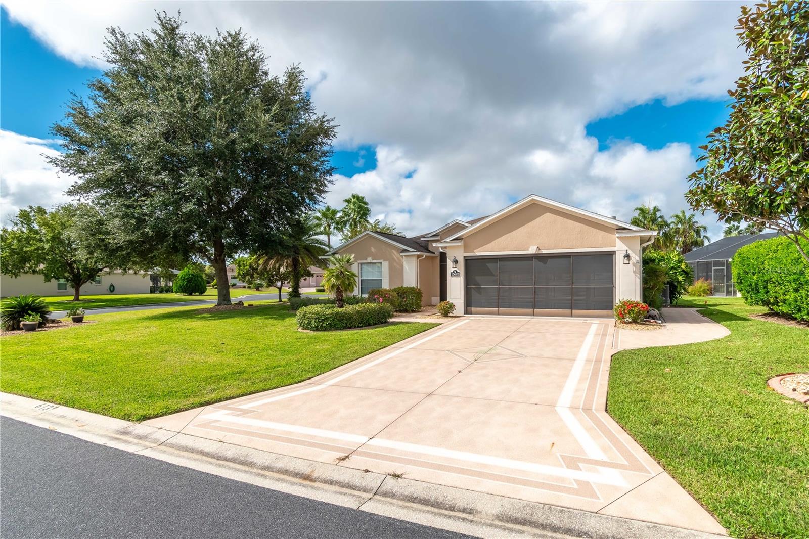 SUMMERGLEN PH 04 - Residential