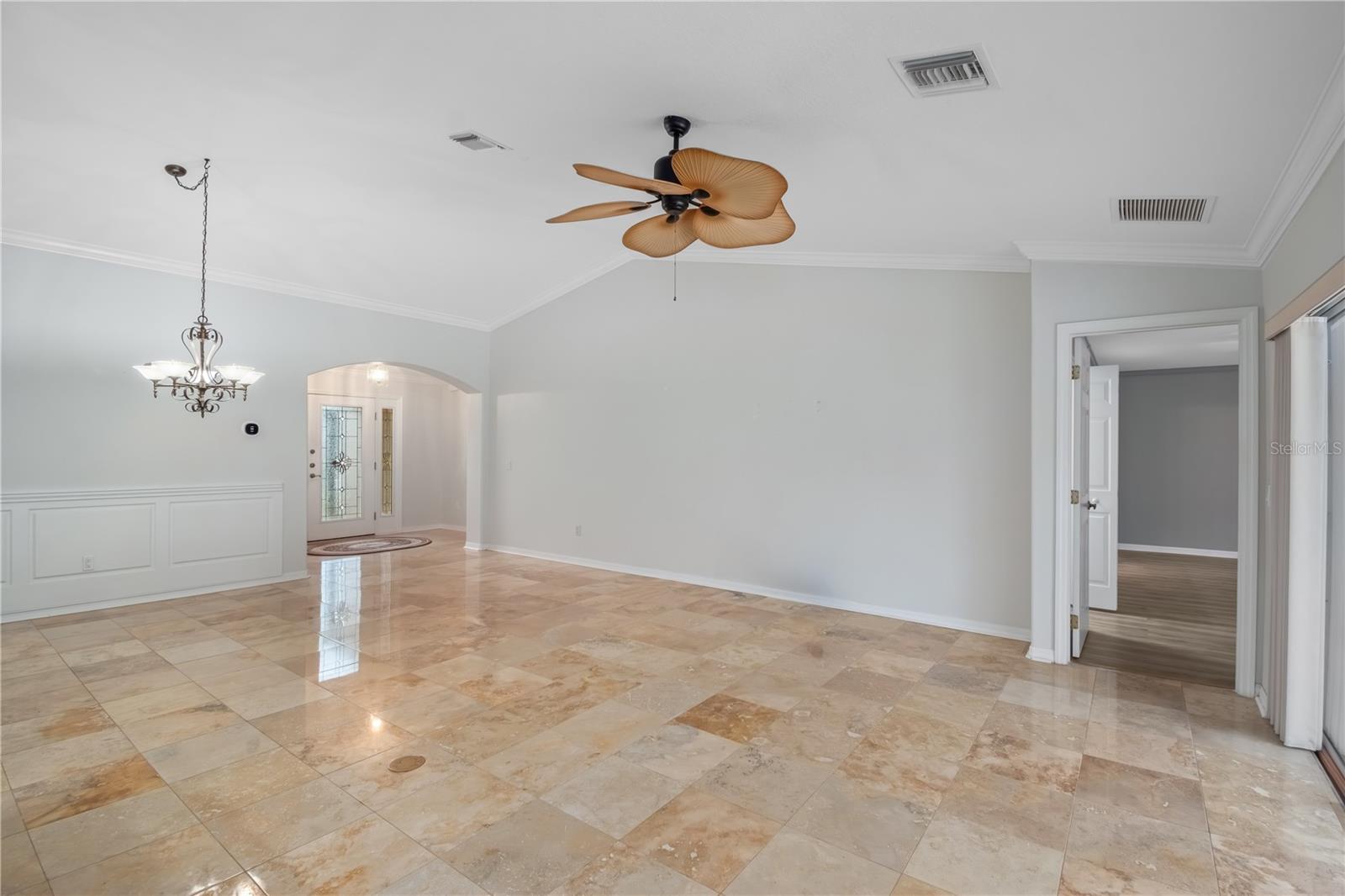 SUMMERGLEN PH 04 - Residential