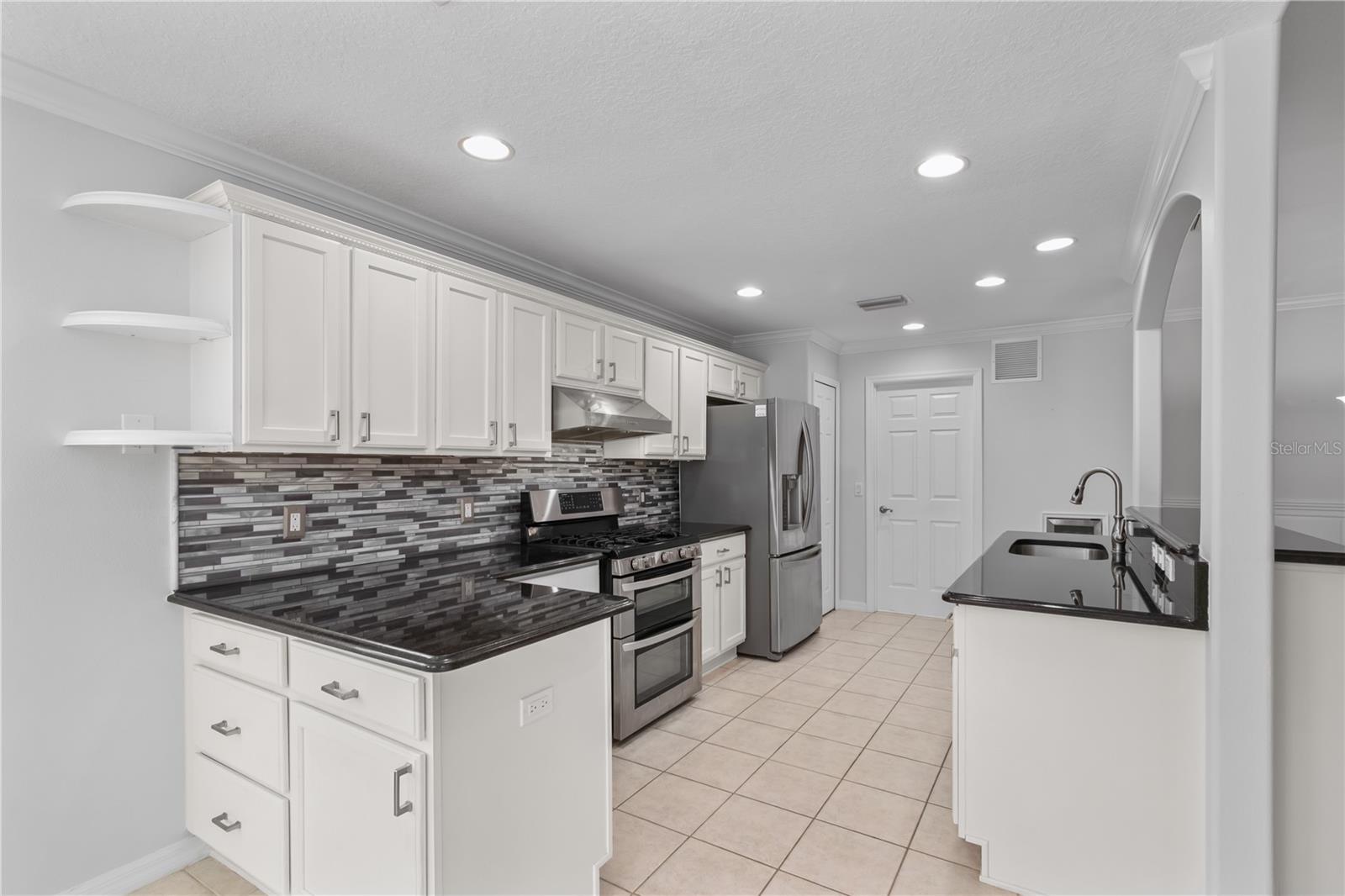 SUMMERGLEN PH 04 - Residential