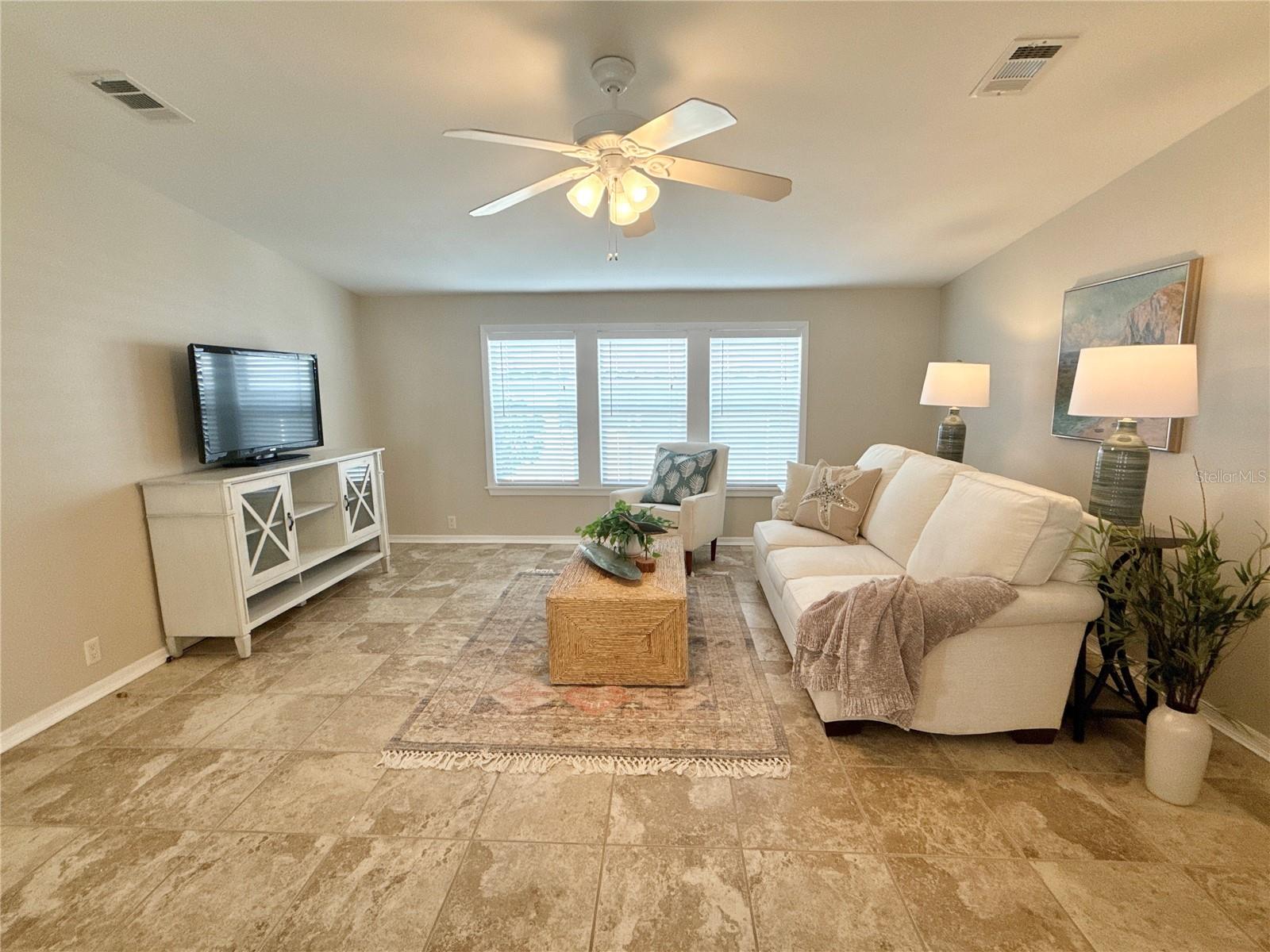 MOBEL AMERICANA MOBILE HOME PARK UNREC - Residential