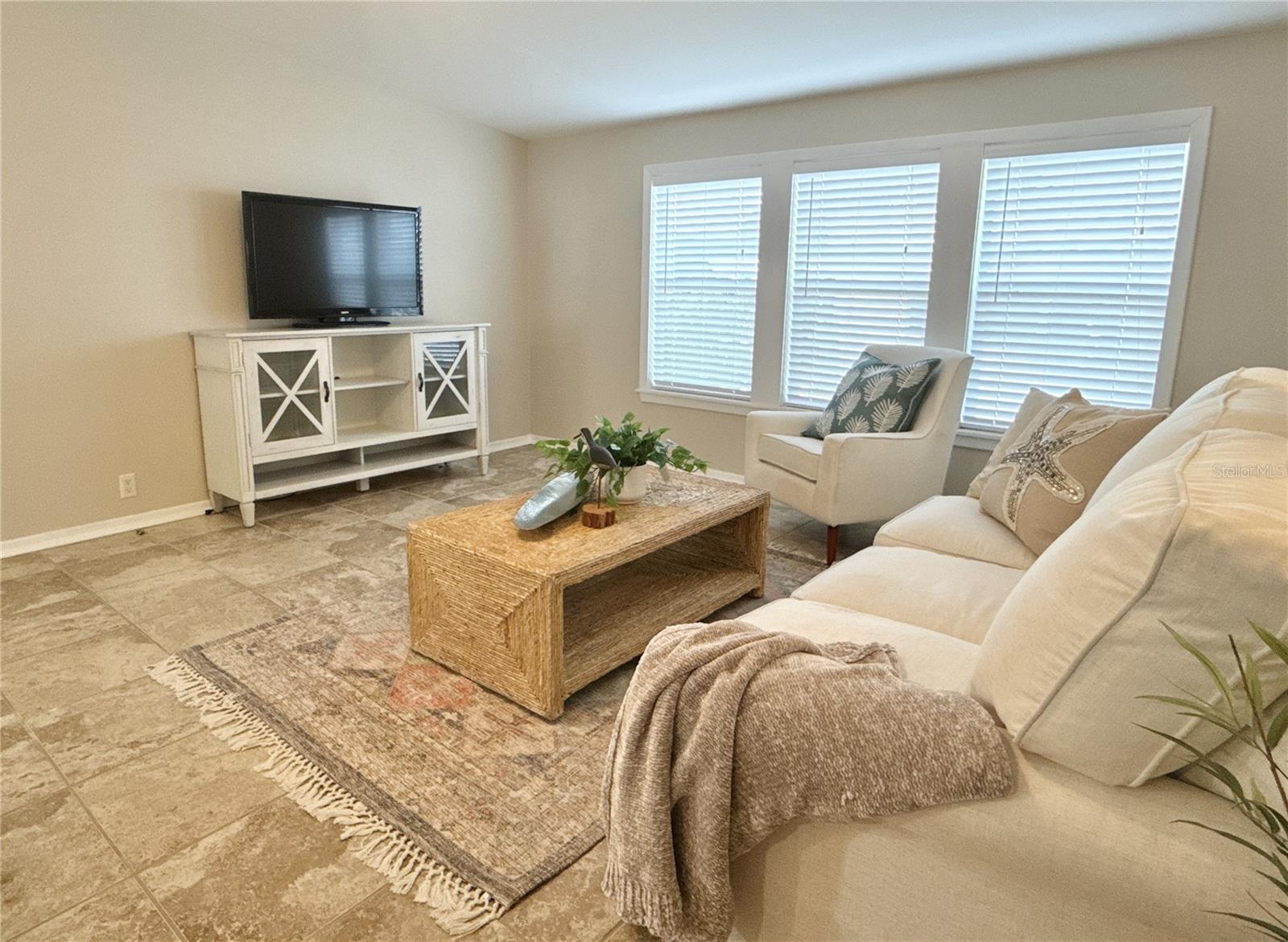 MOBEL AMERICANA MOBILE HOME PARK UNREC - Residential