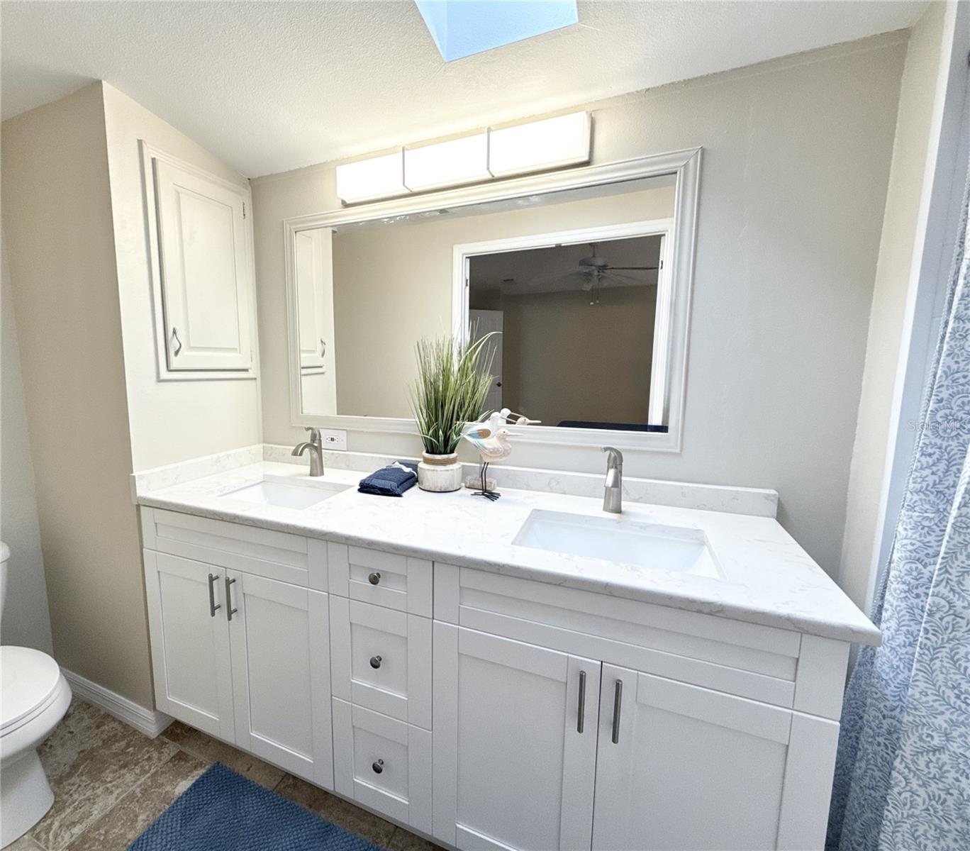 MOBEL AMERICANA MOBILE HOME PARK UNREC - Residential