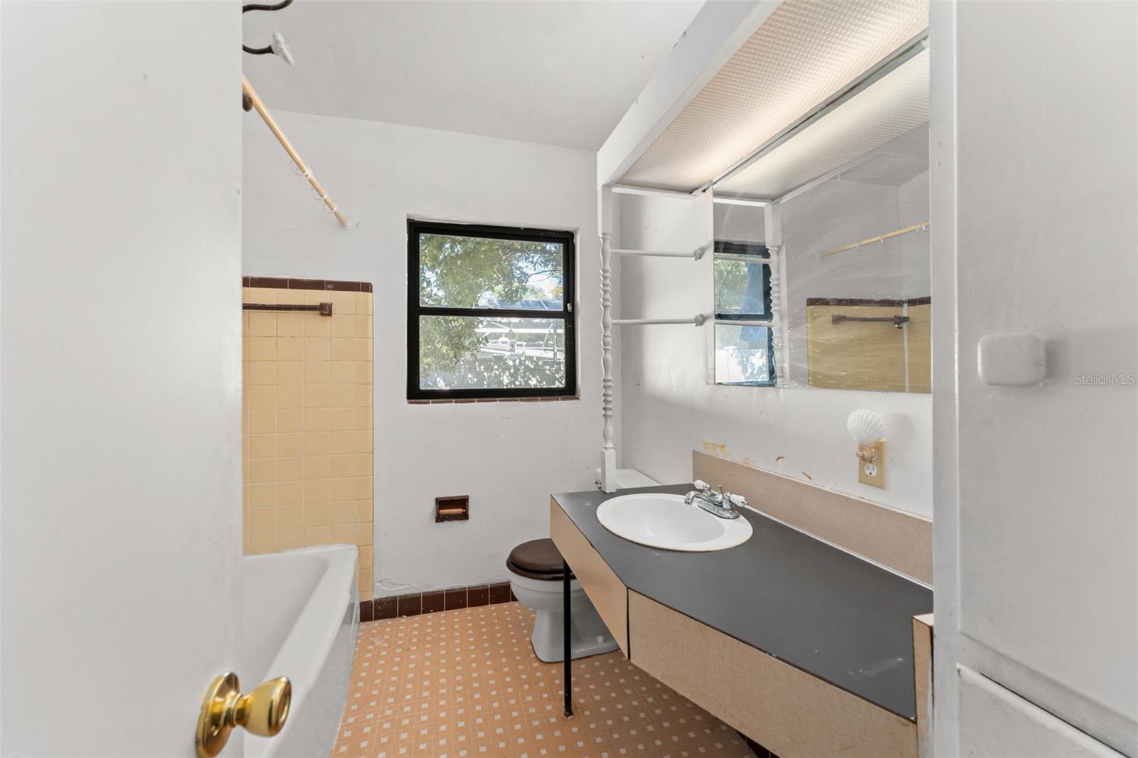 KENILWORTH SHORES SEC 03 - Residential