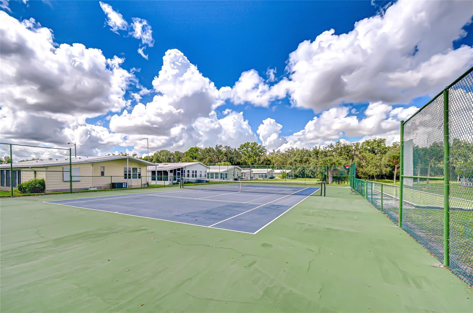 COLONY HILLS COMMUNITY - Residential