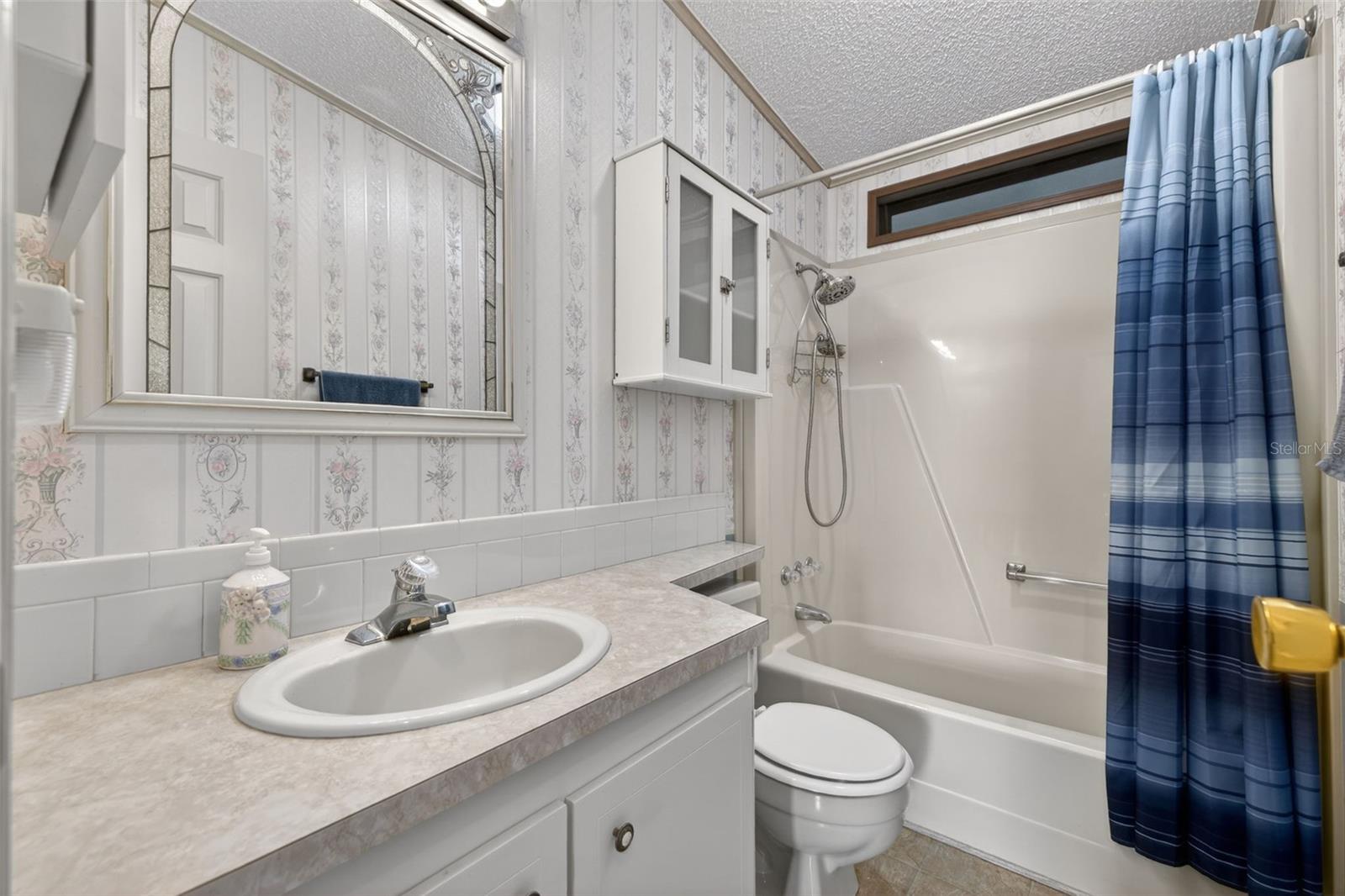 COLONY HILLS COMMUNITY - Residential