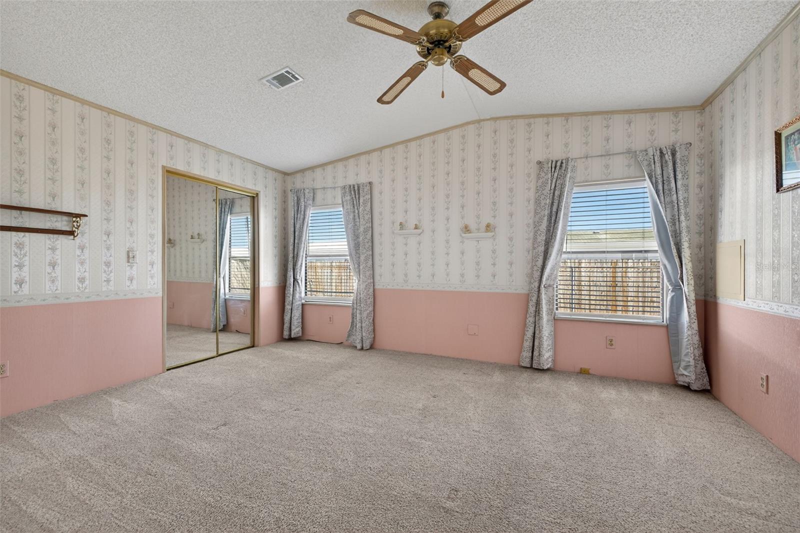 COLONY HILLS COMMUNITY - Residential