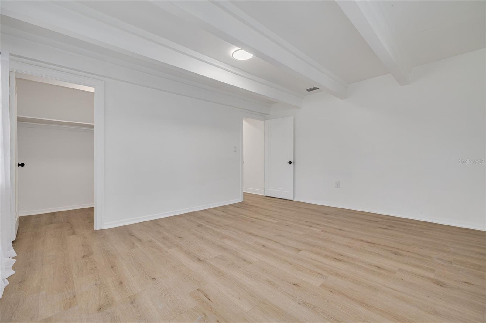 HILCREST - Residential Income