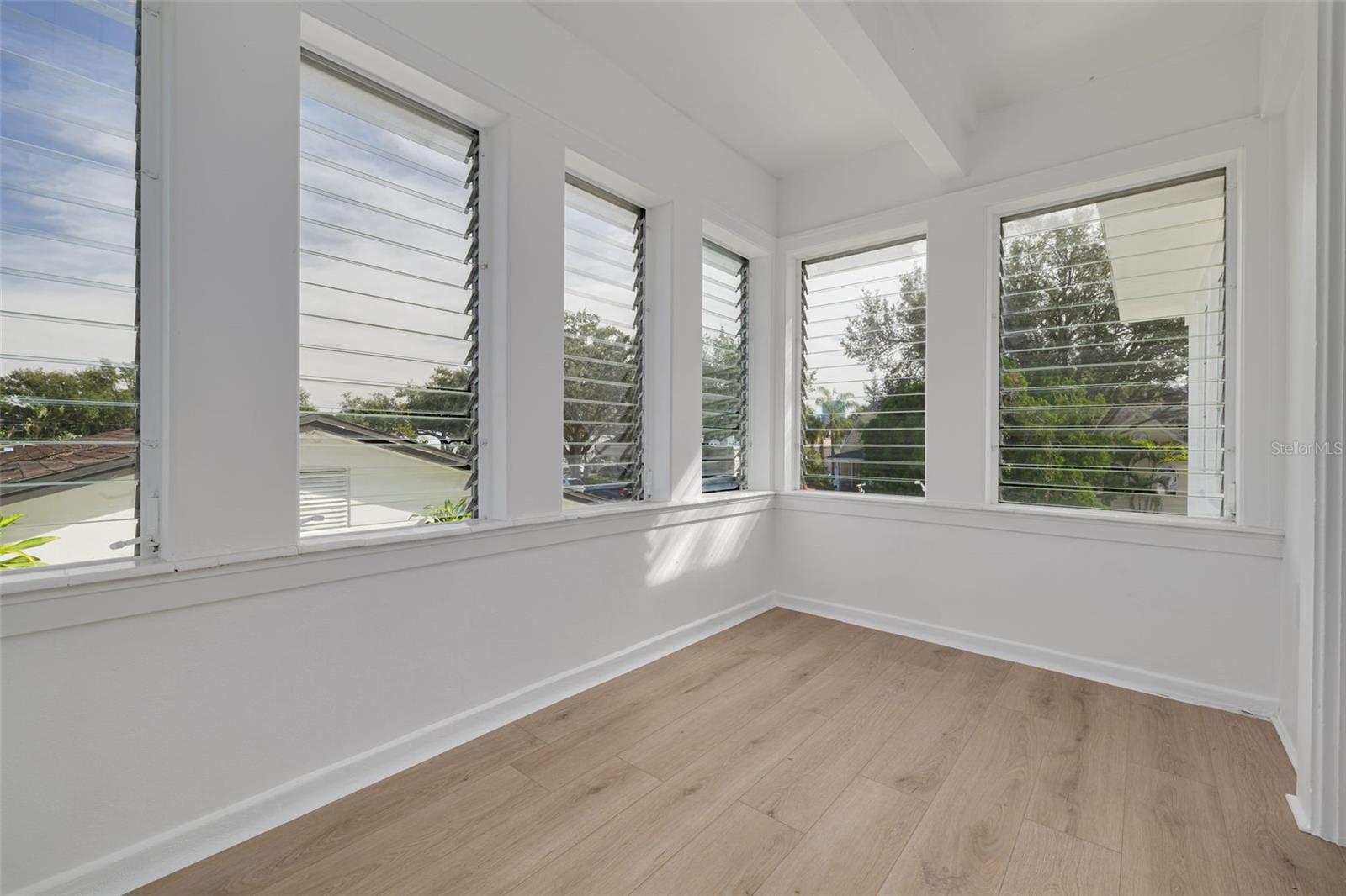 HILCREST - Residential Income