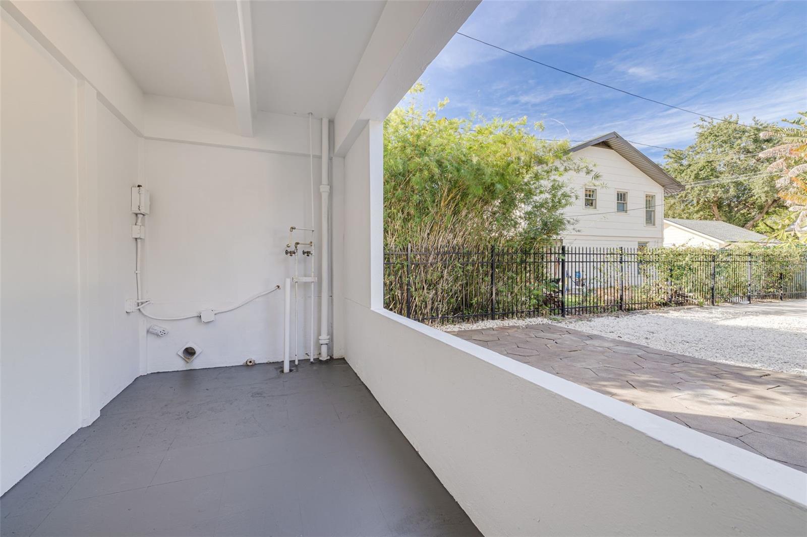 HILCREST - Residential Income