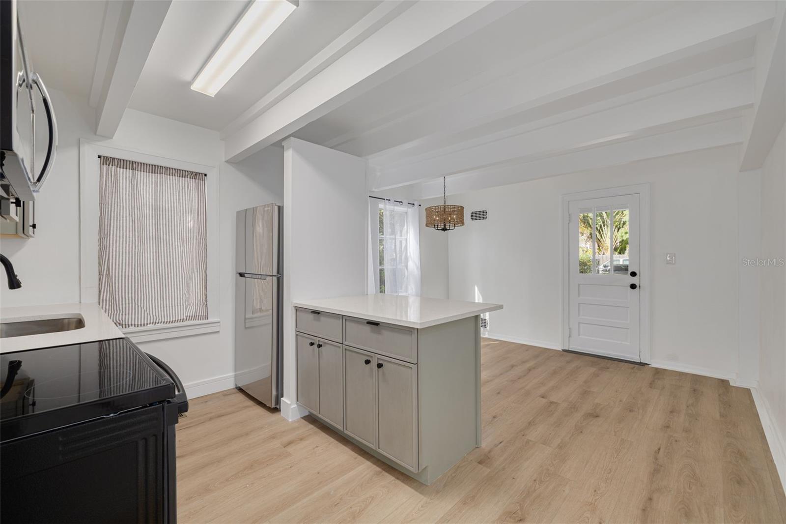 HILCREST - Residential Income