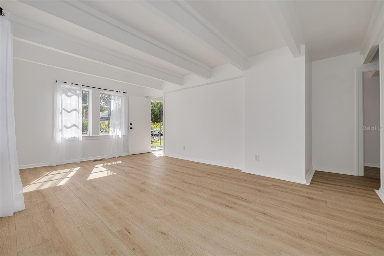 HILCREST - Residential Income