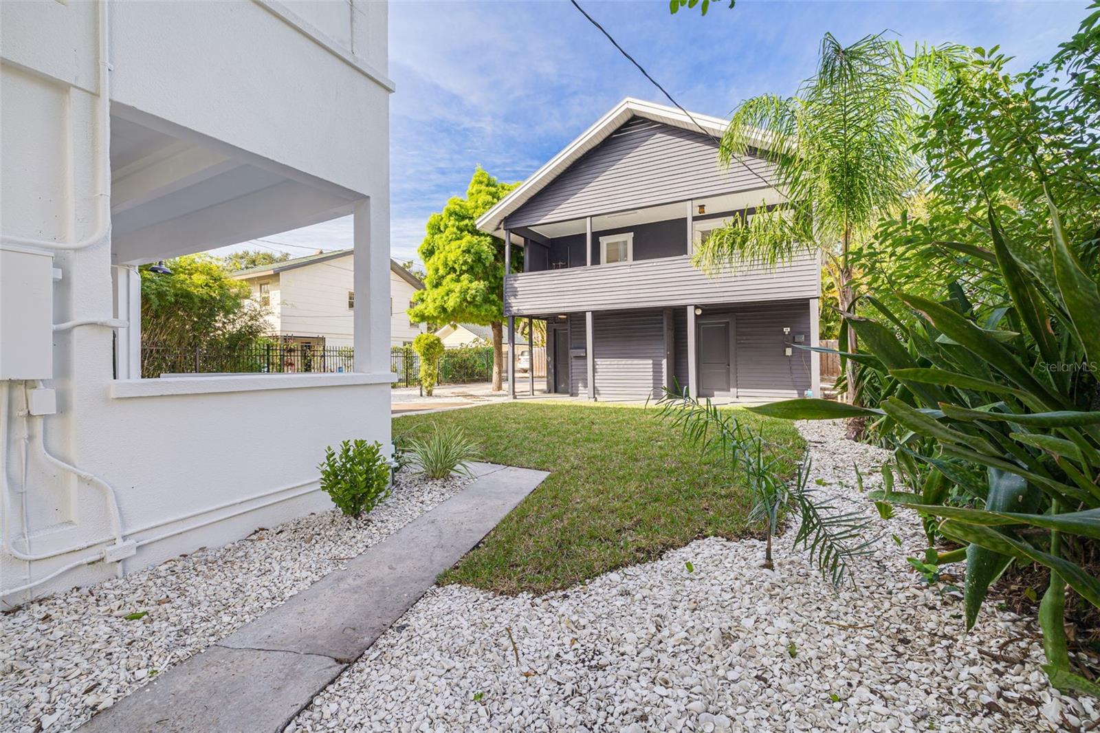 HILCREST - Residential Income