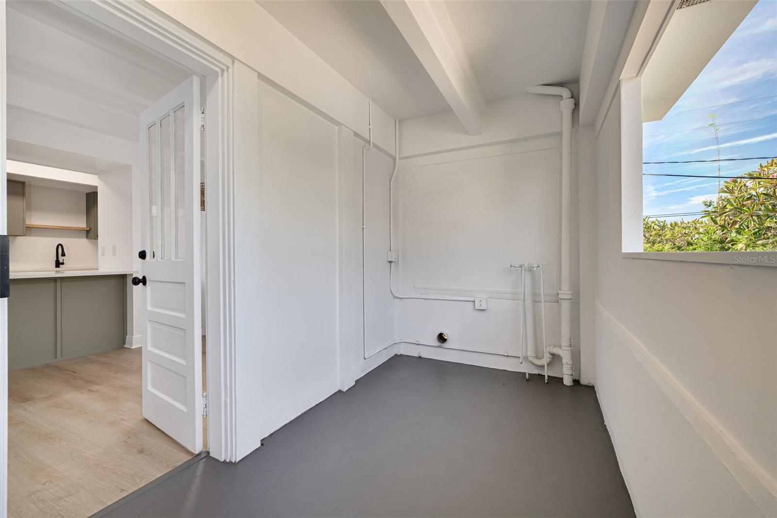 HILCREST - Residential Income