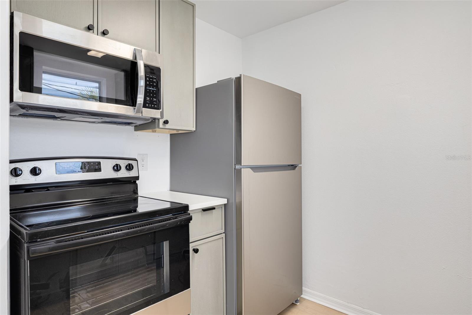 HILCREST - Residential Income