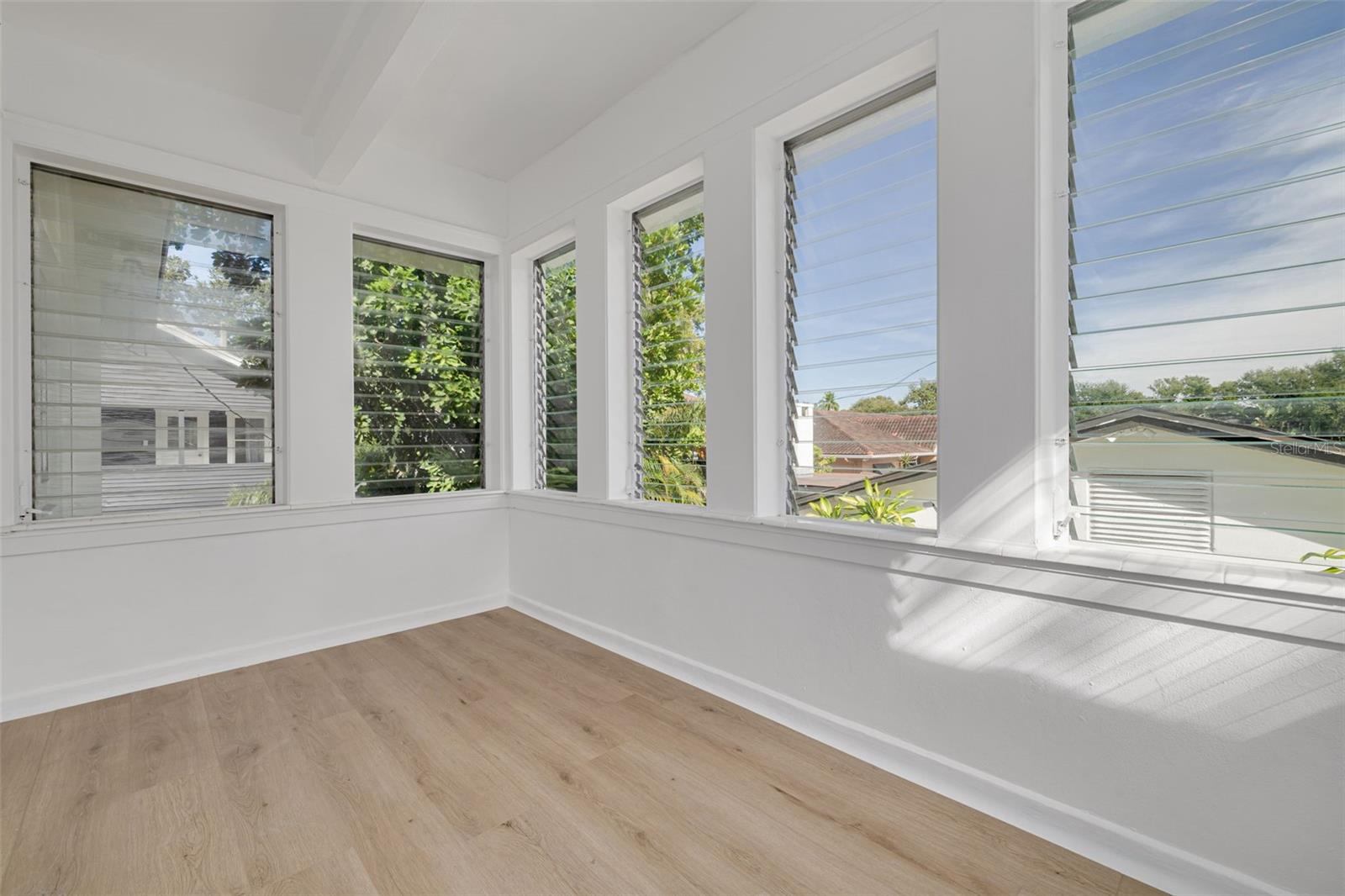 HILCREST - Residential Income