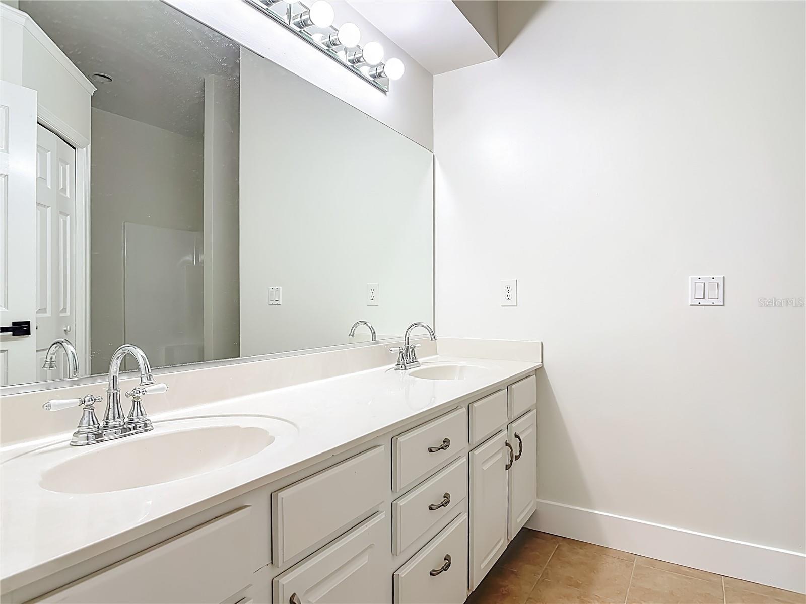 HALIFAX PLANTATION UNIT 02 SEC F - Residential