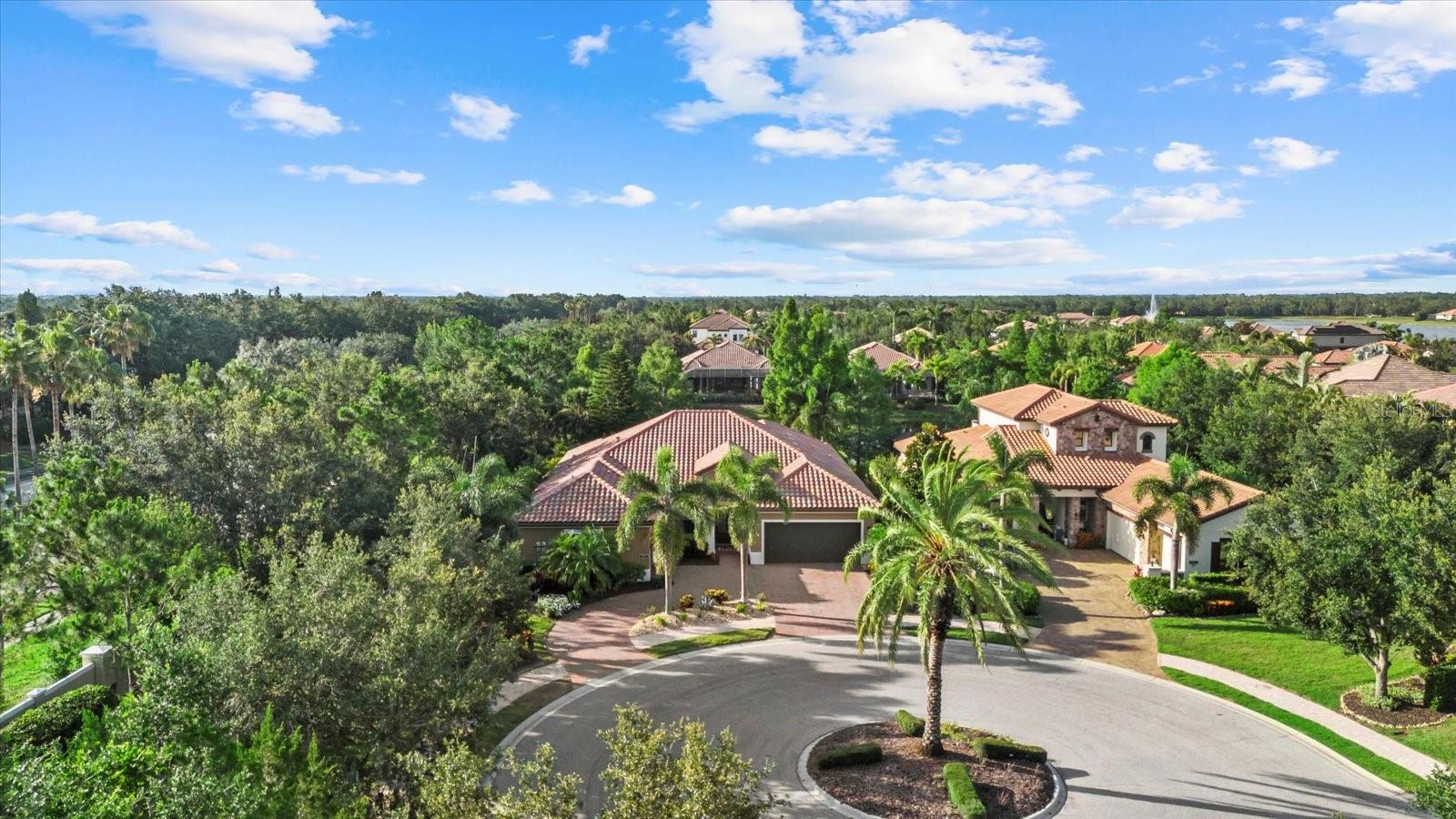 COUNTRY CLUB EAST AT LAKEWD RNCH RR - Residential