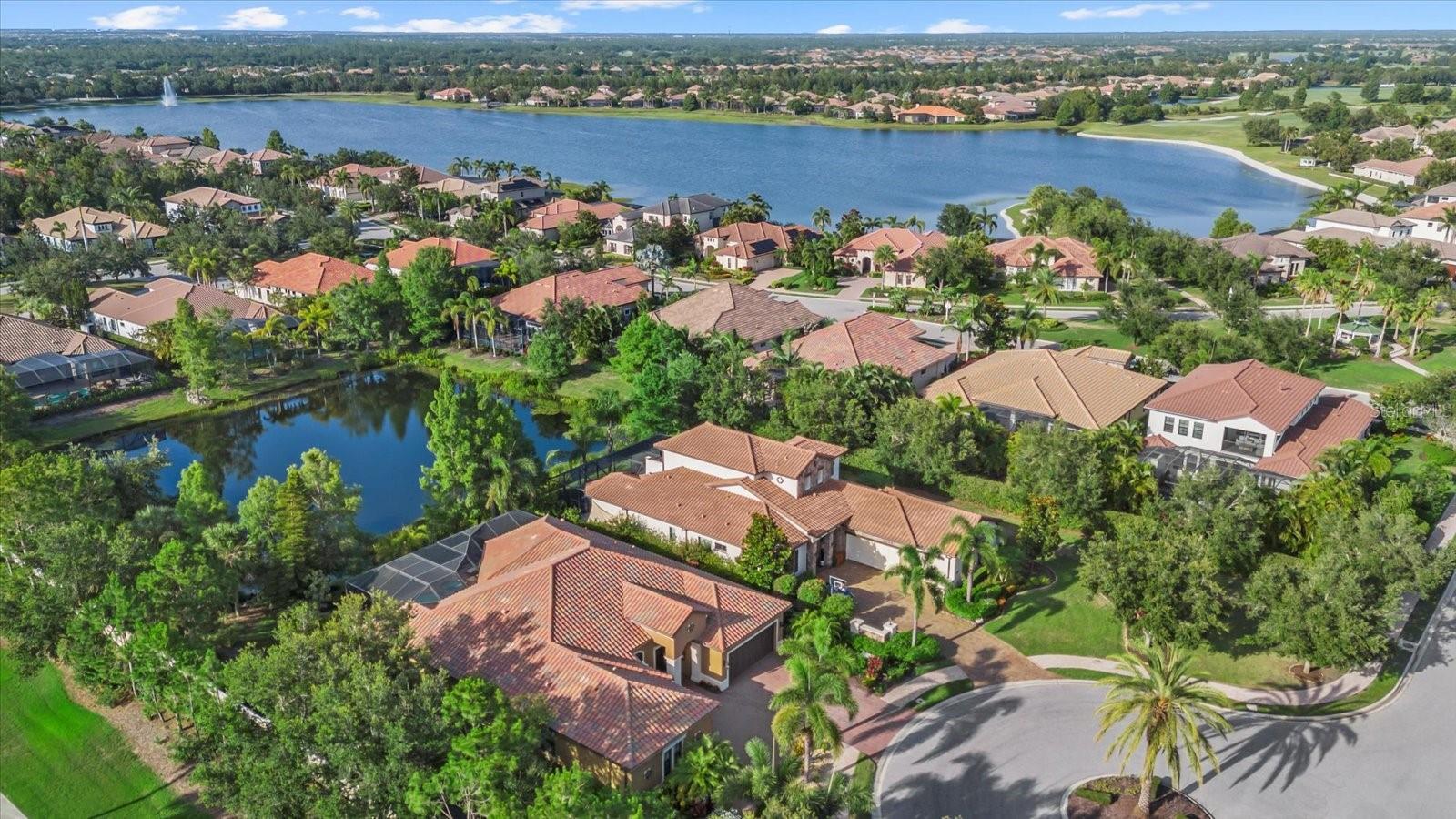 COUNTRY CLUB EAST AT LAKEWD RNCH RR - Residential