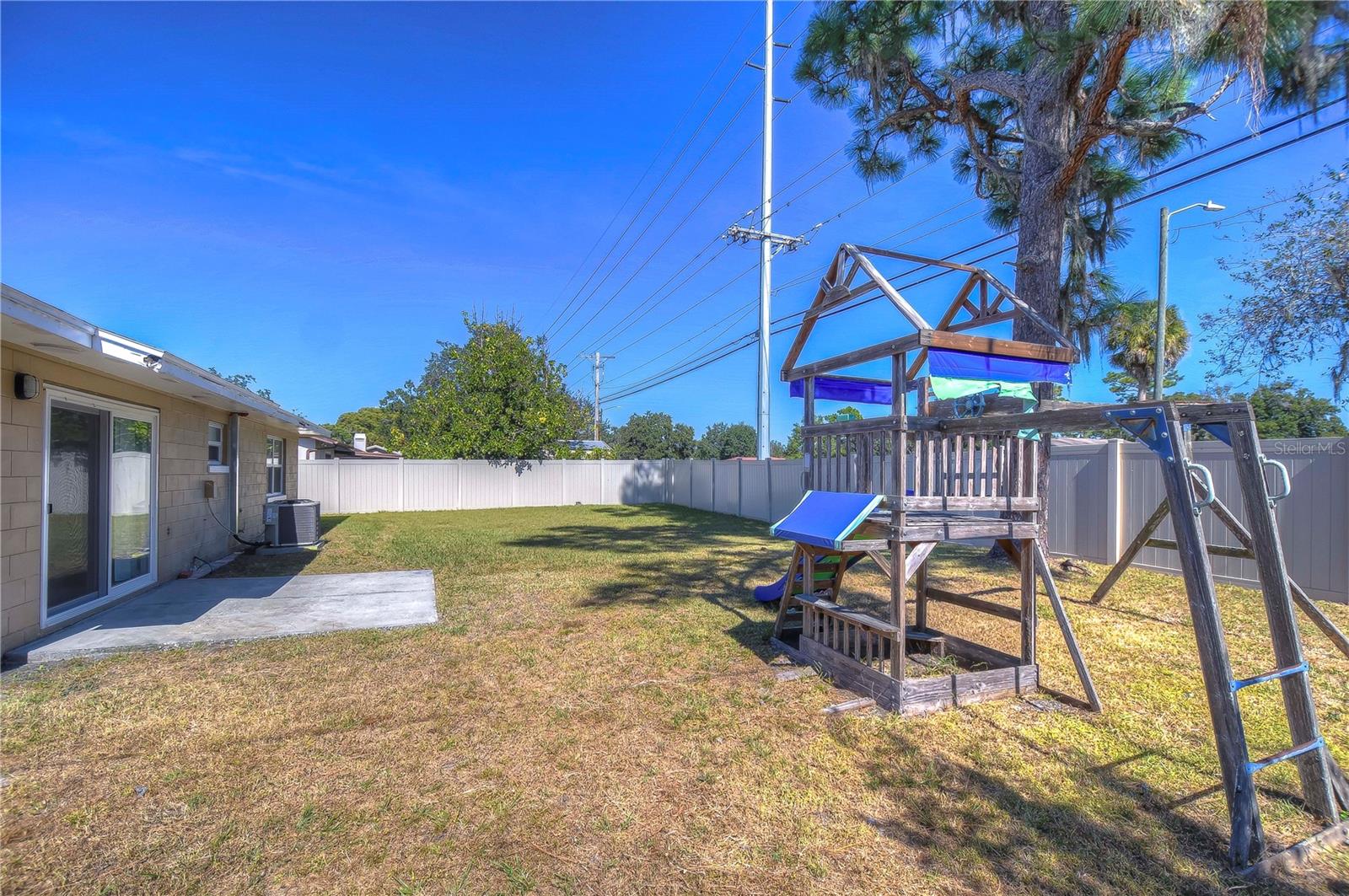 SOUTHWOOD HILLS UNIT 14 - Residential