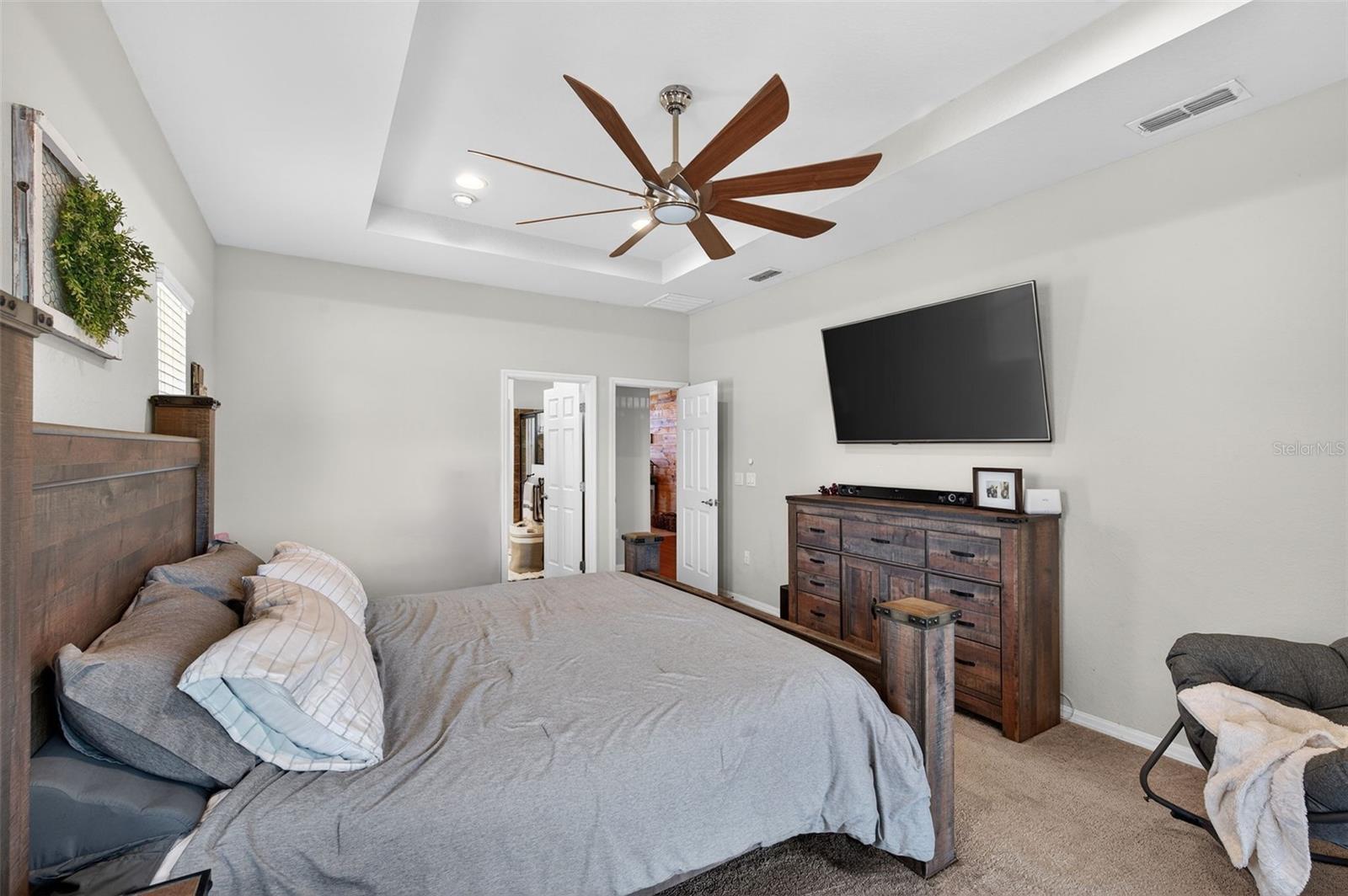 SOUTHERN MEADOWS - Residential