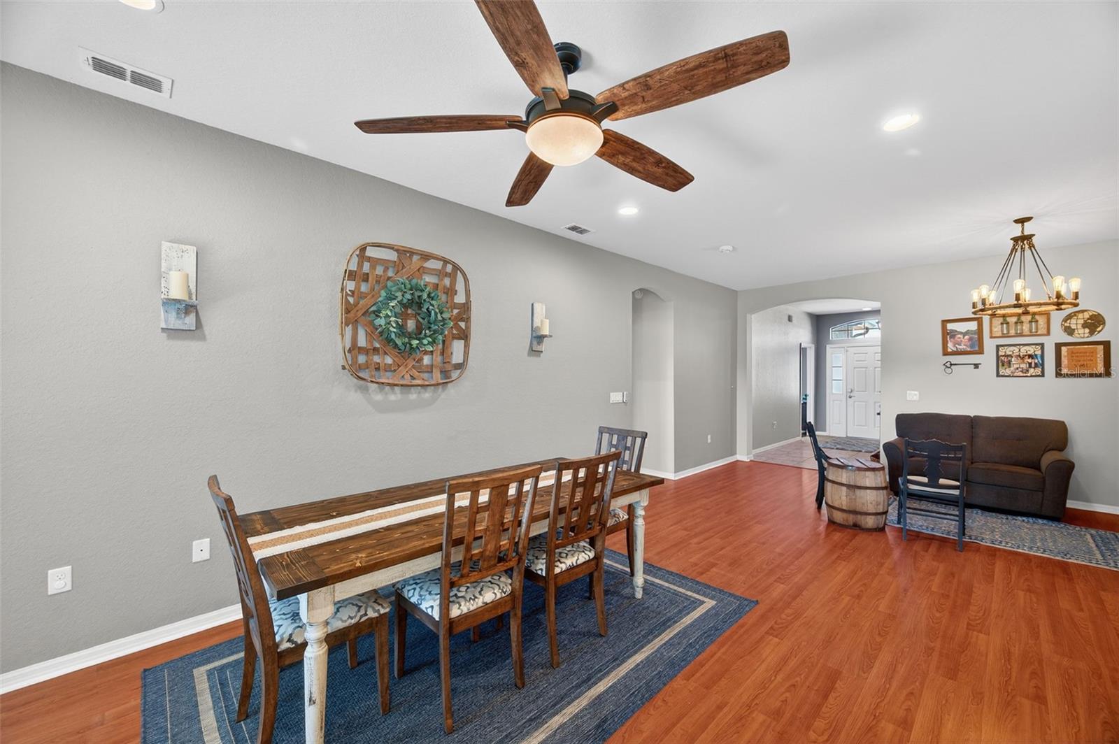 SOUTHERN MEADOWS - Residential