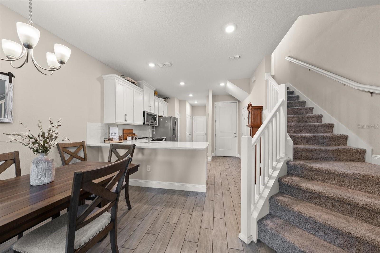 HERITAGE OAKS TWNHMS - Residential