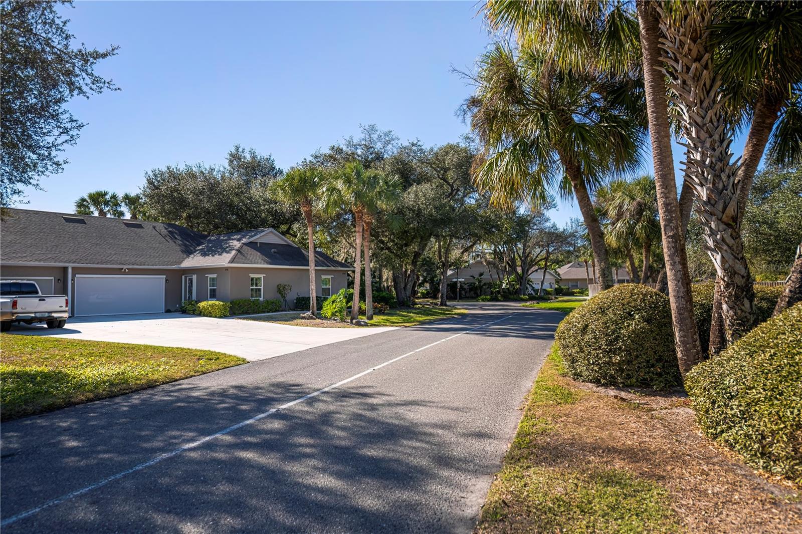 19501 HERITAGE OAK BOULEVARD