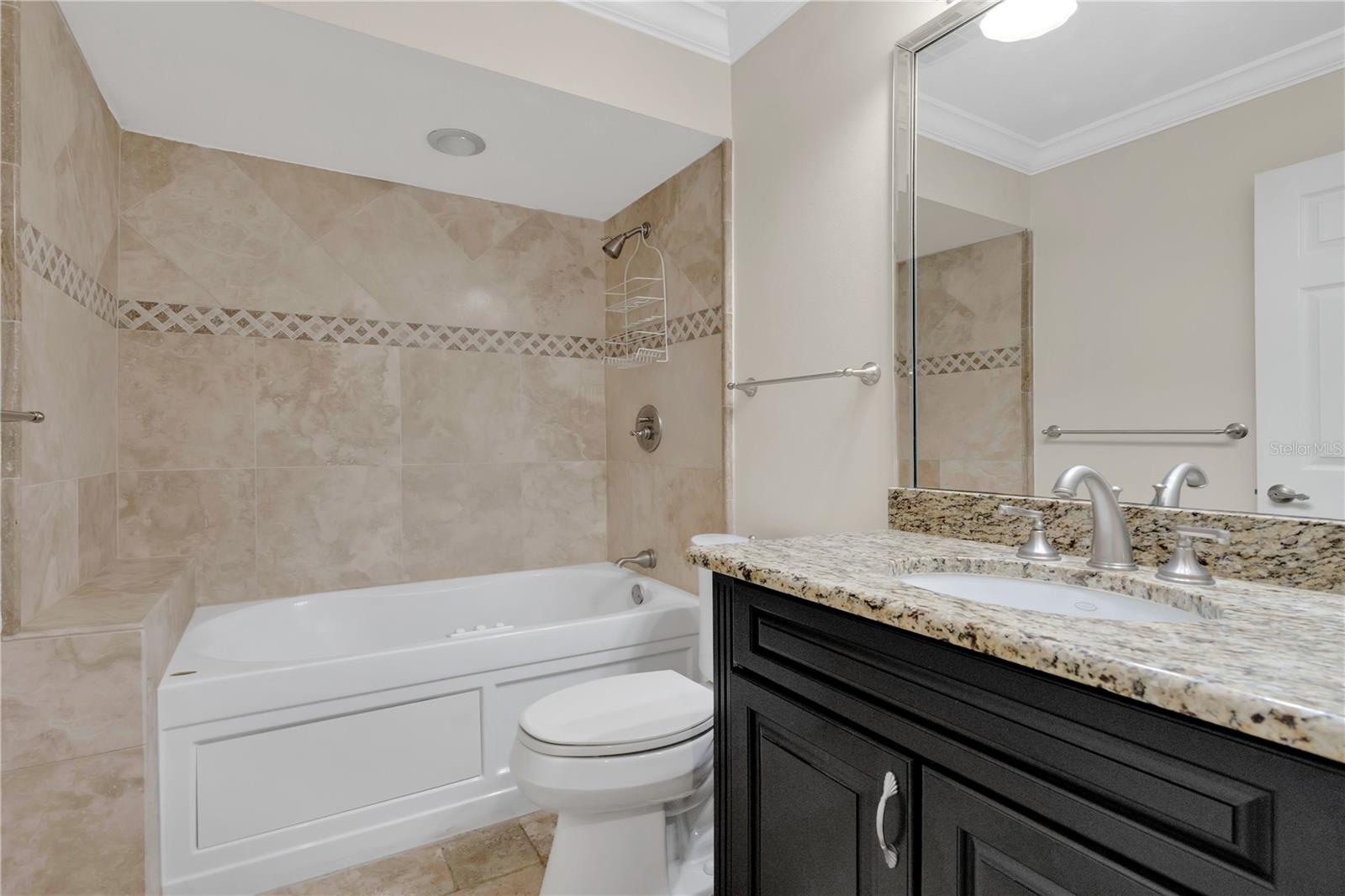 LAKE PINELOCH VILLAGE CONDO 03 - Residential