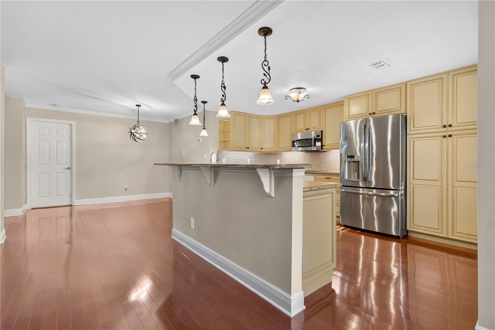 LAKE PINELOCH VILLAGE CONDO 03 - Residential