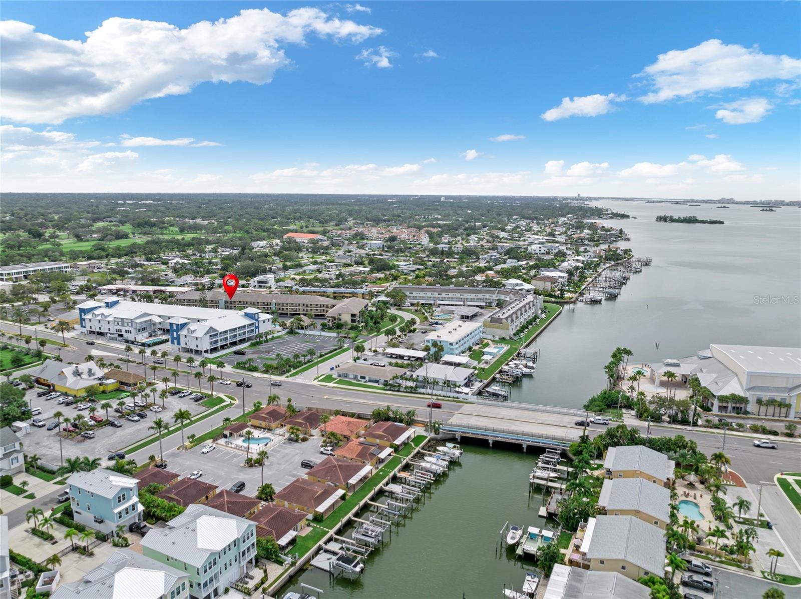 HARBOR POINTE CONDO - Residential
