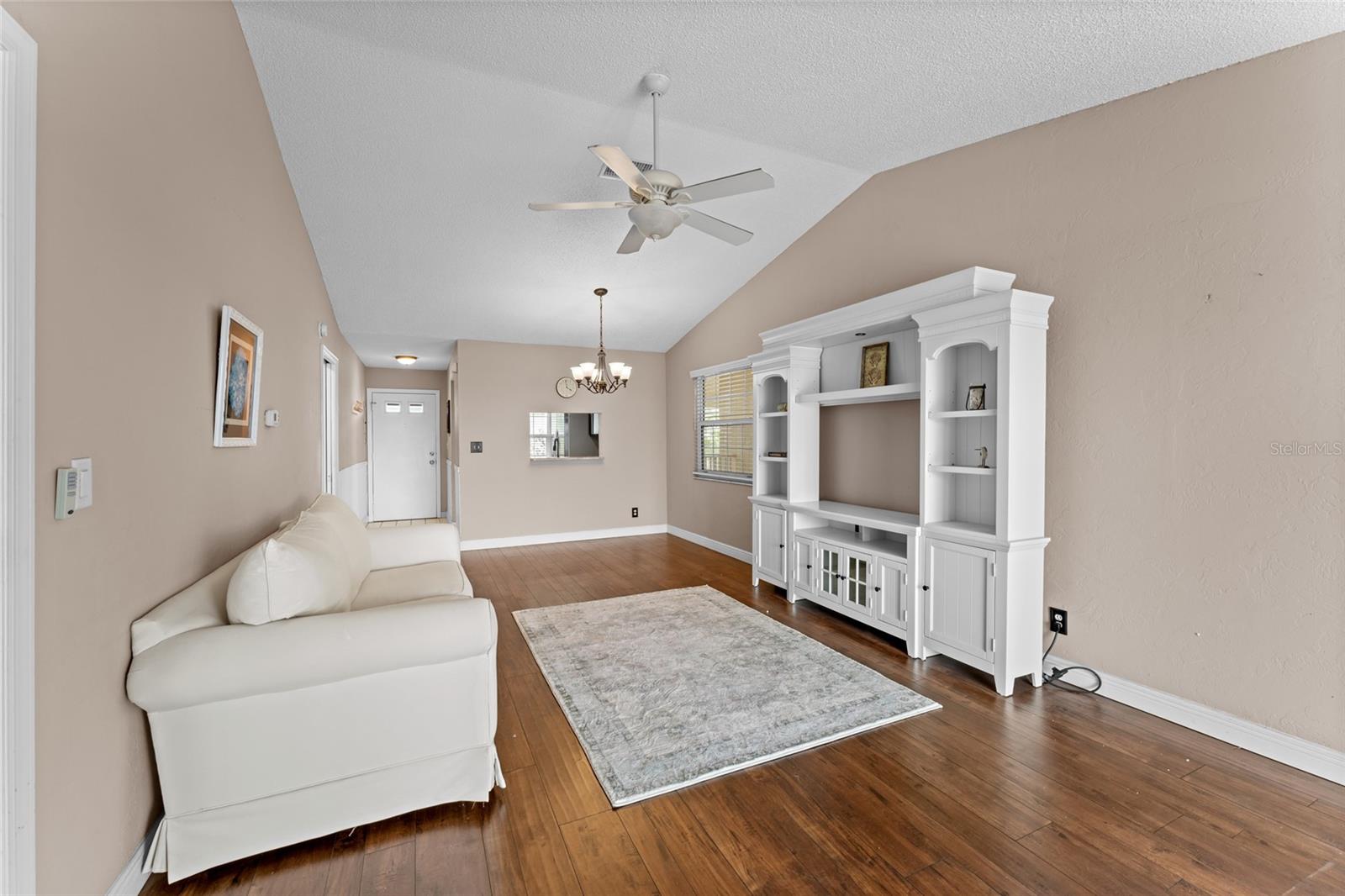 HARBOR POINTE CONDO - Residential