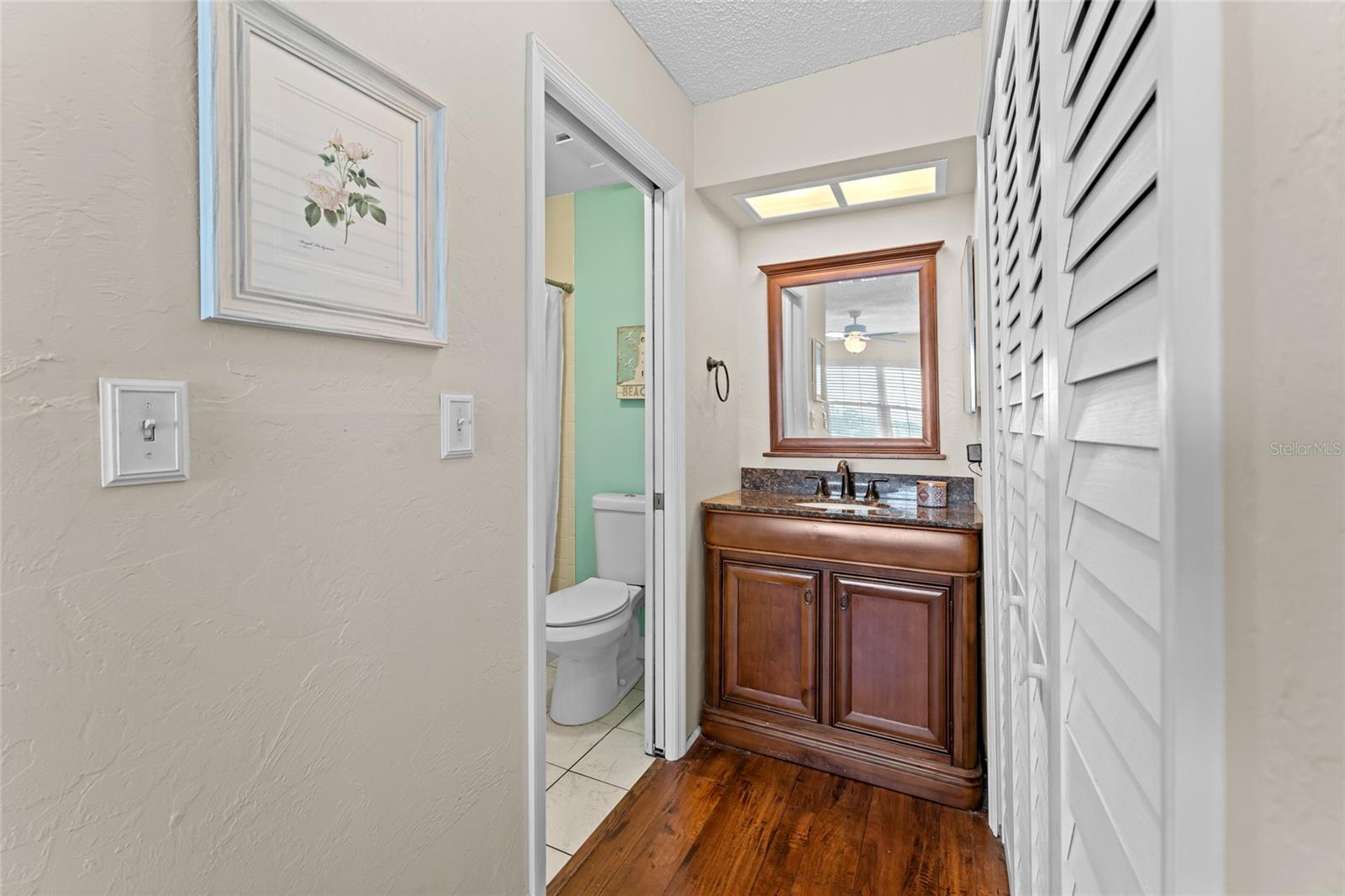 HARBOR POINTE CONDO - Residential