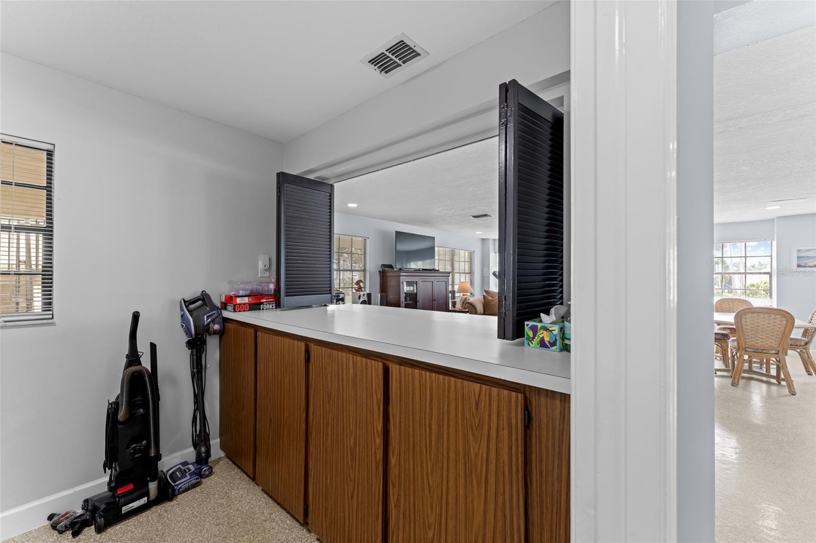 HARBOR POINTE CONDO - Residential